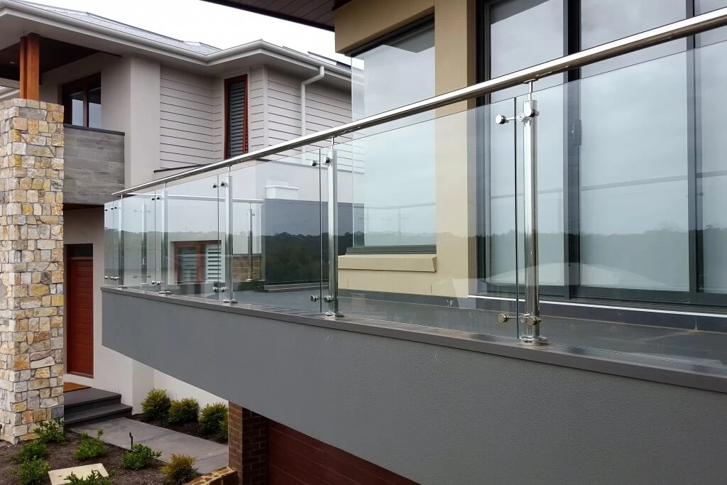 UK Glass - Service - Spider Fitting Toughened Glass